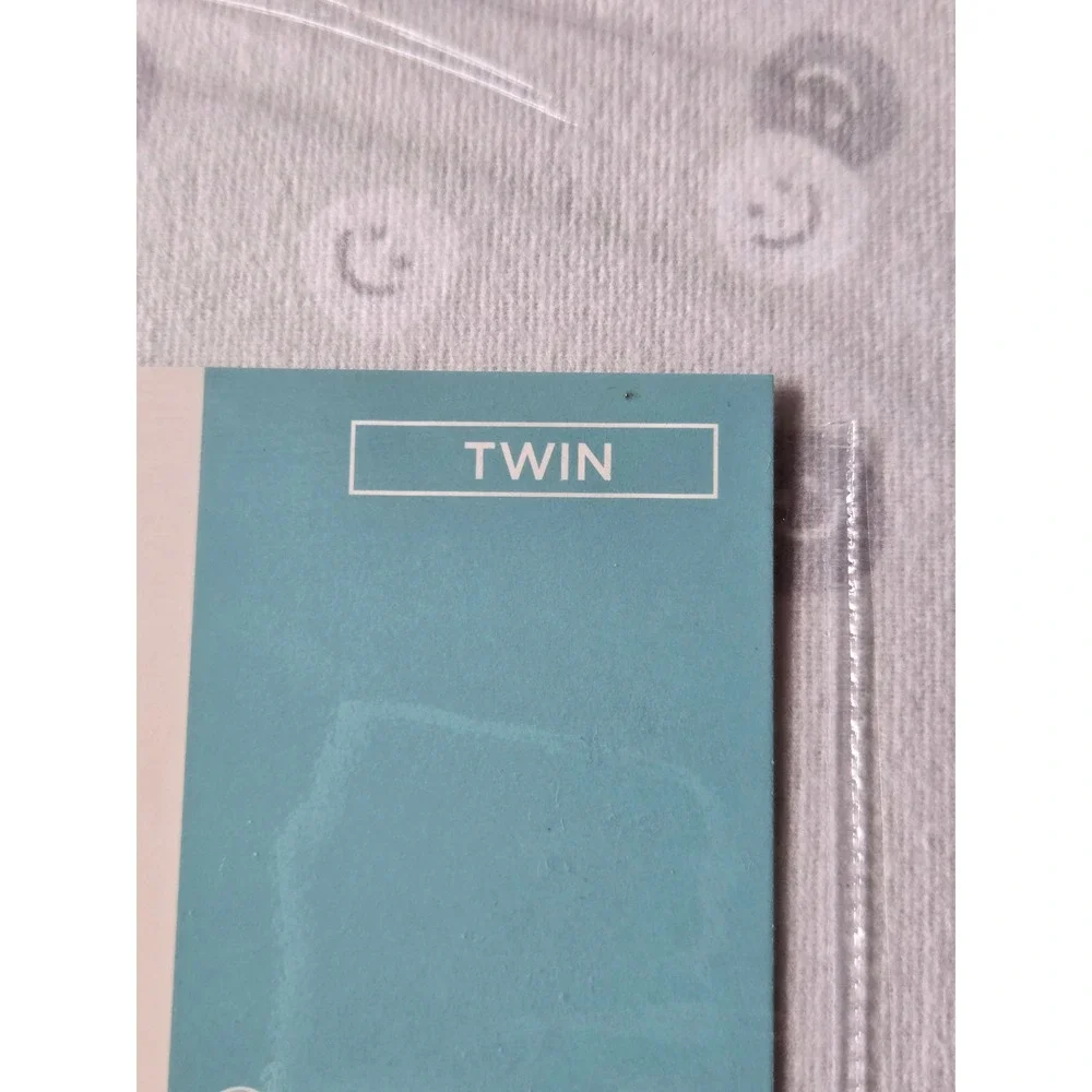 The Big One Kids Twin Heavyweight Flannel Sheet Set Grey Smiley Face Cotton